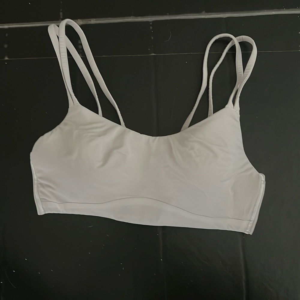 White Lululemon bra fits like a Small.